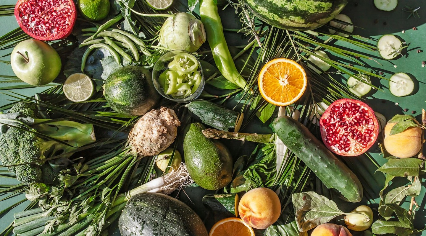 Good vision starts from the inside out.  A healthy diet filled with colorful fruits, leafy greens, and omega-3s can help protect your eyes and support long-term vision health.  At Mississippi Retina Associates, we encourage our patients to take small, consistent steps toward better eye health every day. Nourish your body and your eyes as you head into the new year.  #EyeHealth #HealthyVision #RetinaCare