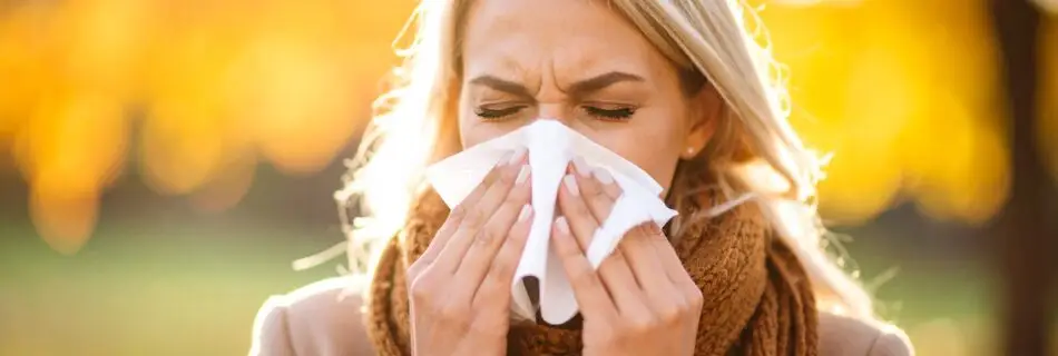 How Fall and Winter Allergies Affect Your Eyes